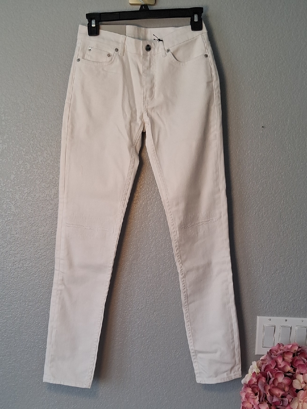 BLK DNM Women's Off-White Slim Jeans